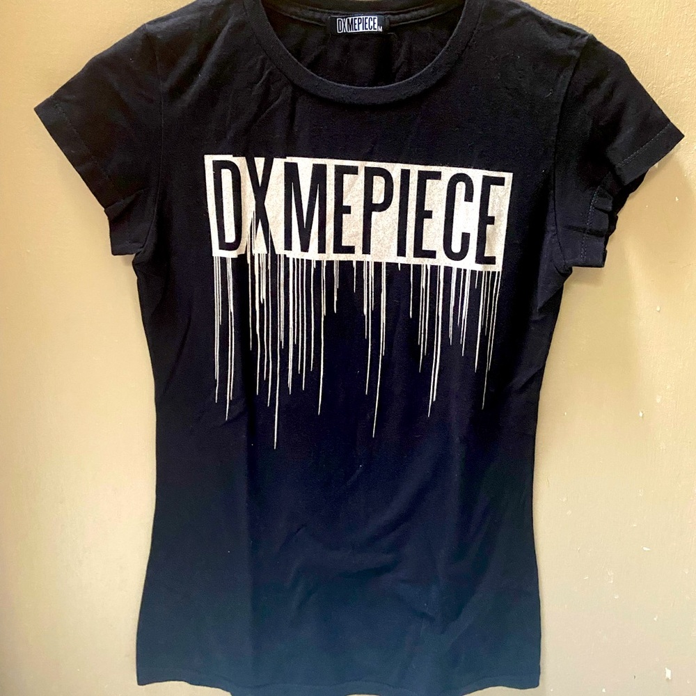 Dimepiece shirt. Black. Size M.